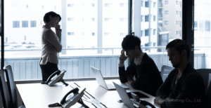 ビジネスシーンでは不祥事などが例