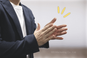 取っ付きにくい人がふいに見せる優しさという「落差」