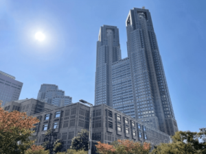 経済規模の大きい東京都の都知事は誰に？