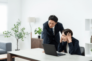 「他人の間違いにはすぐ気づけるが、自分のミスには気づかない」