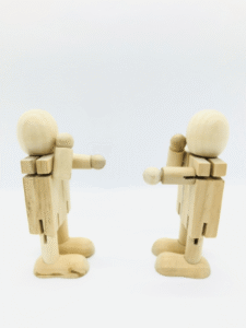 自分が体験しなくても「モデル」を模倣することで学習は成立するという理論