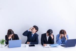 ⑧想定外の事態によって