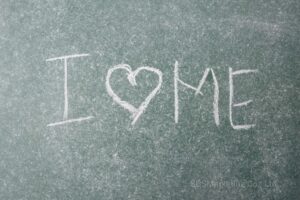 ナルシシズムには「良性」と「悪性」の2つがある