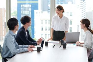 ②名前を呼んで「認識している」ことを暗に伝える