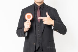 ③深層心理にある「独善的思考」や「強い不安」